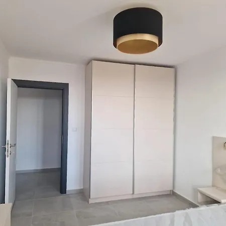 Panoramic Sea View - Balcony - Close To & Center - Free Parking Διαμέρισμα